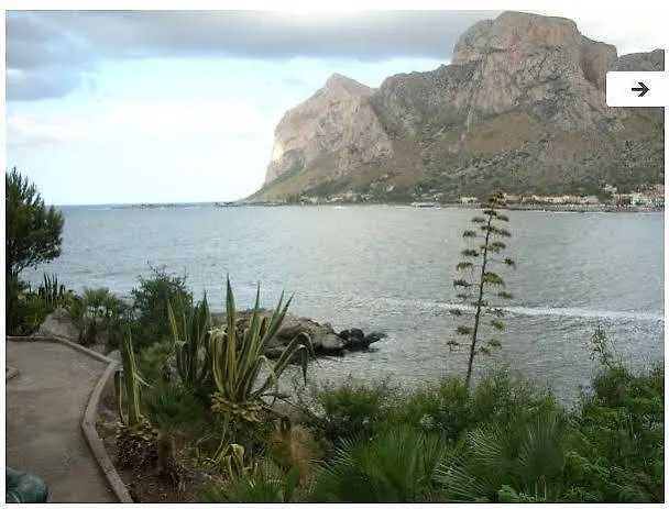 سيفراكافالو Hostel Palermo Baia Del Corallo 0*,